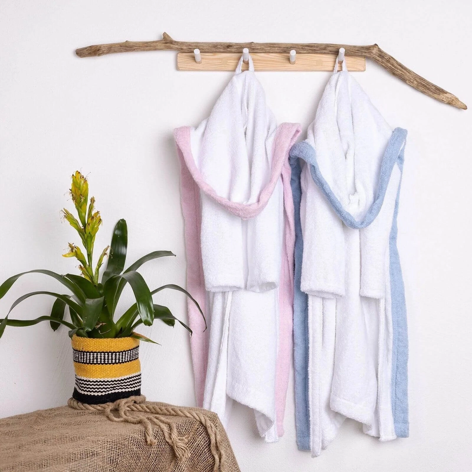 Bebecix Girl Baby Bathrobe - Pink