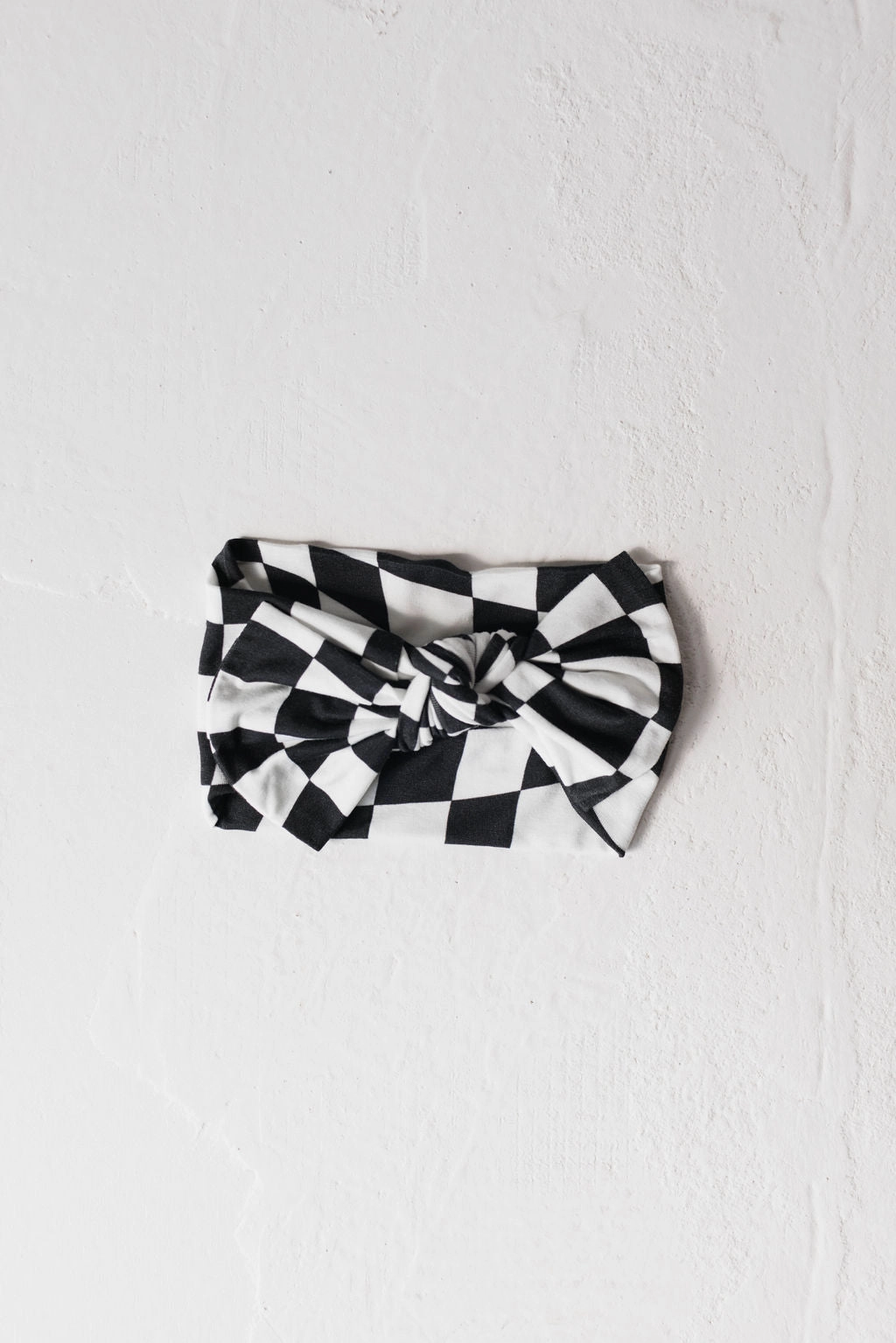 Black & White Wavy Checkerboard | Bamboo Head Wrap