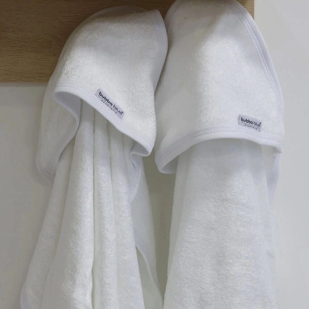 Bubba Blue White Bamboo 2pk Hooded Towels