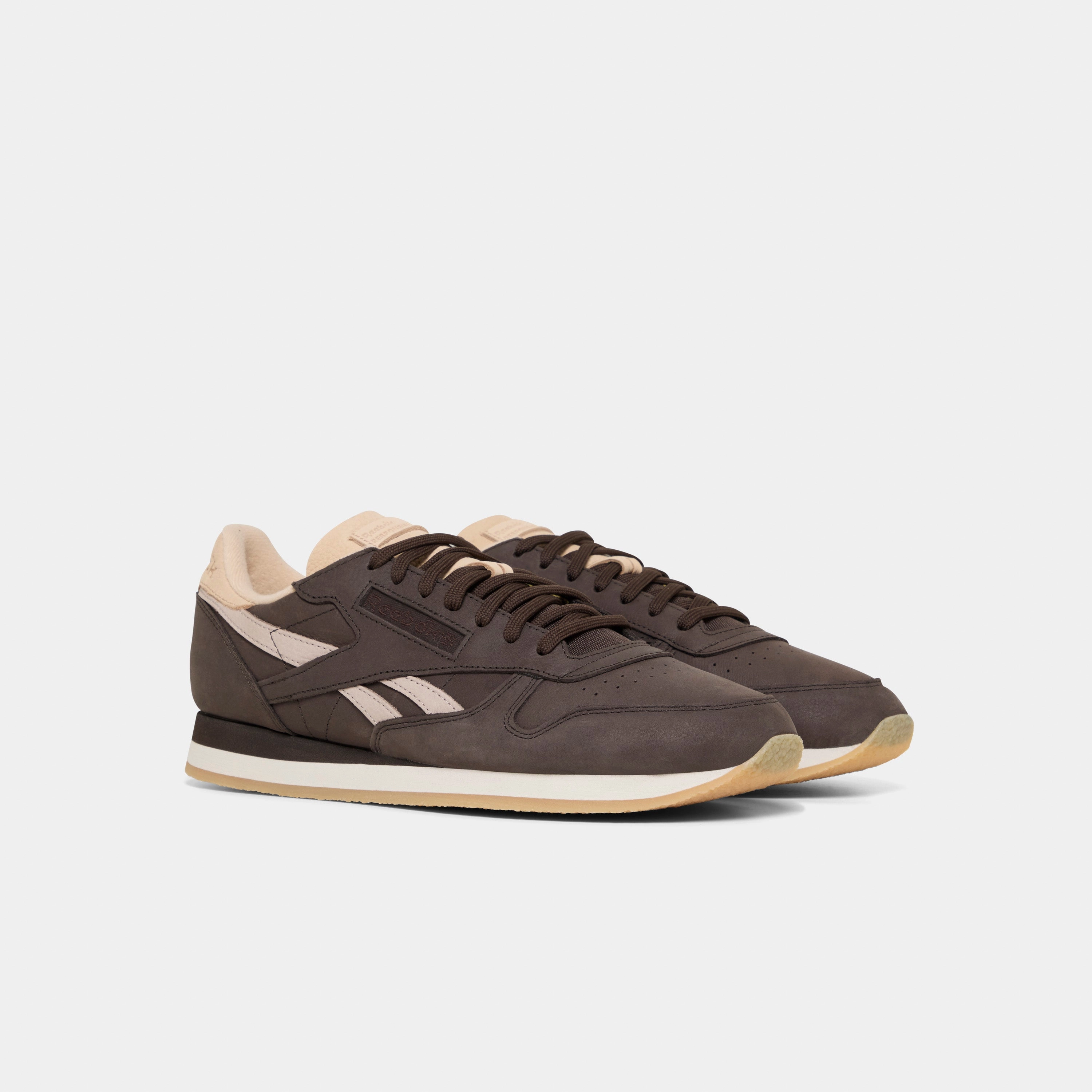 Classic Leather Premium Dark Matter/Moonstone/Bone