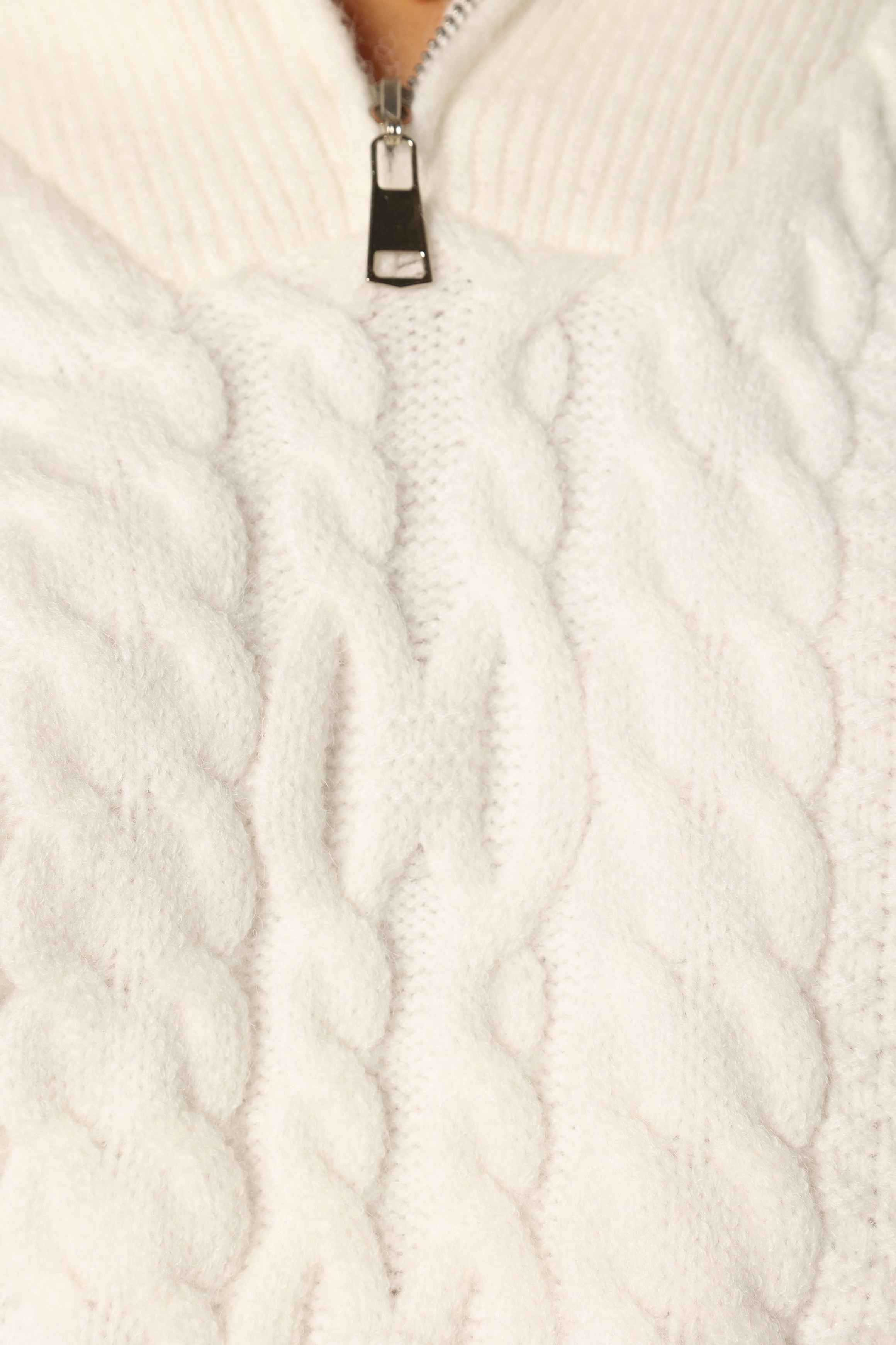 Ebony Knit Sweater - White