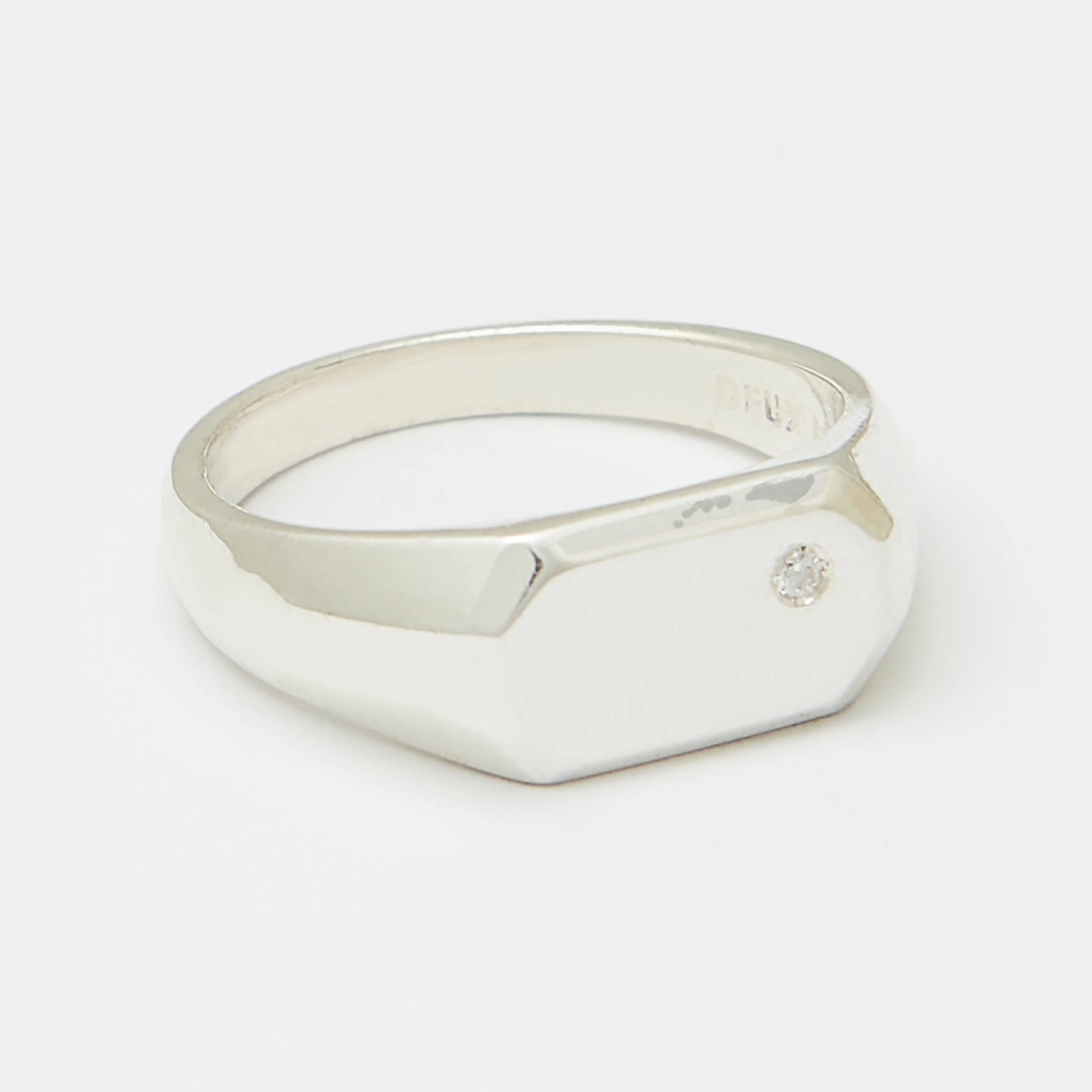 Emmet Signet Ring in Silver