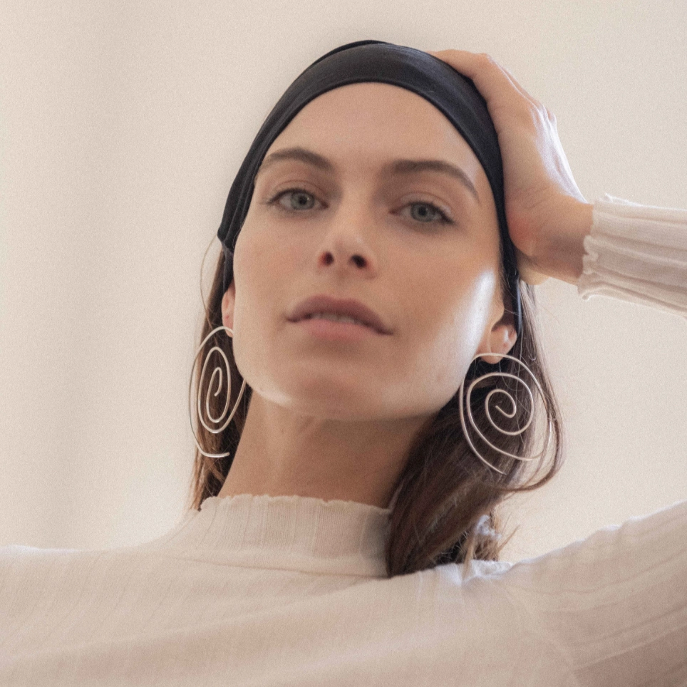 Giulia Swirl Hoops