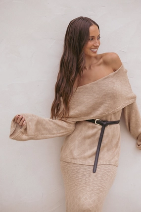 Indya Off Shoulder Top - Mocha