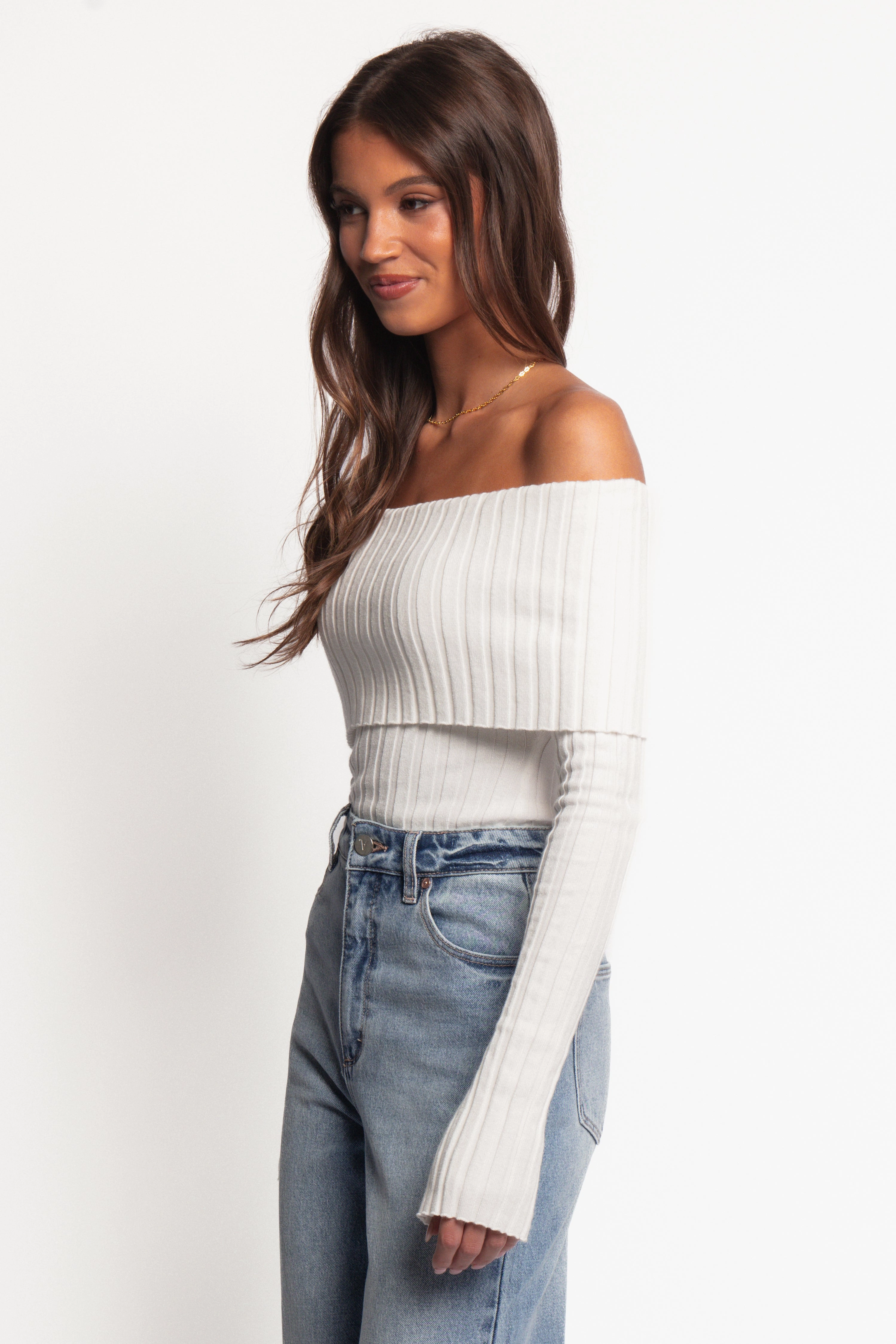 Inora Off Shoulder Knit Top - White