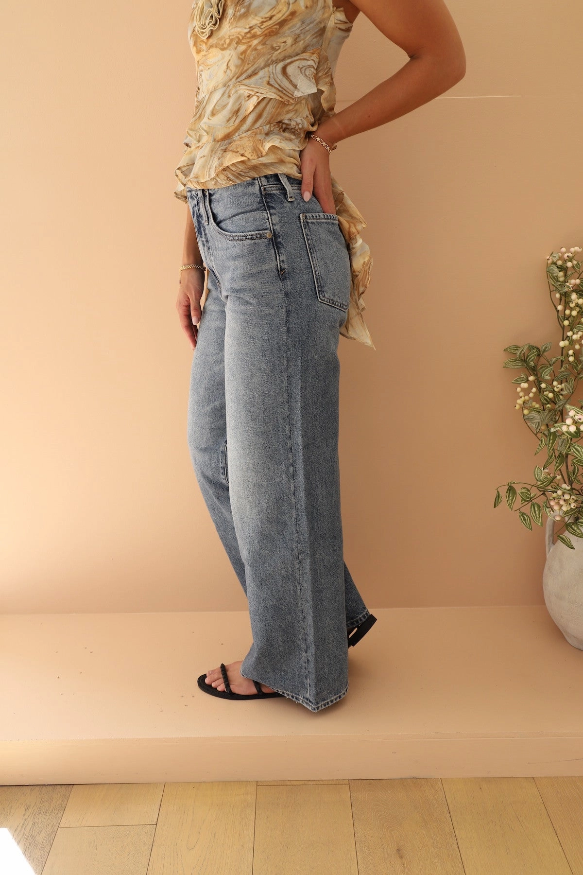 KICKBACK JEANS