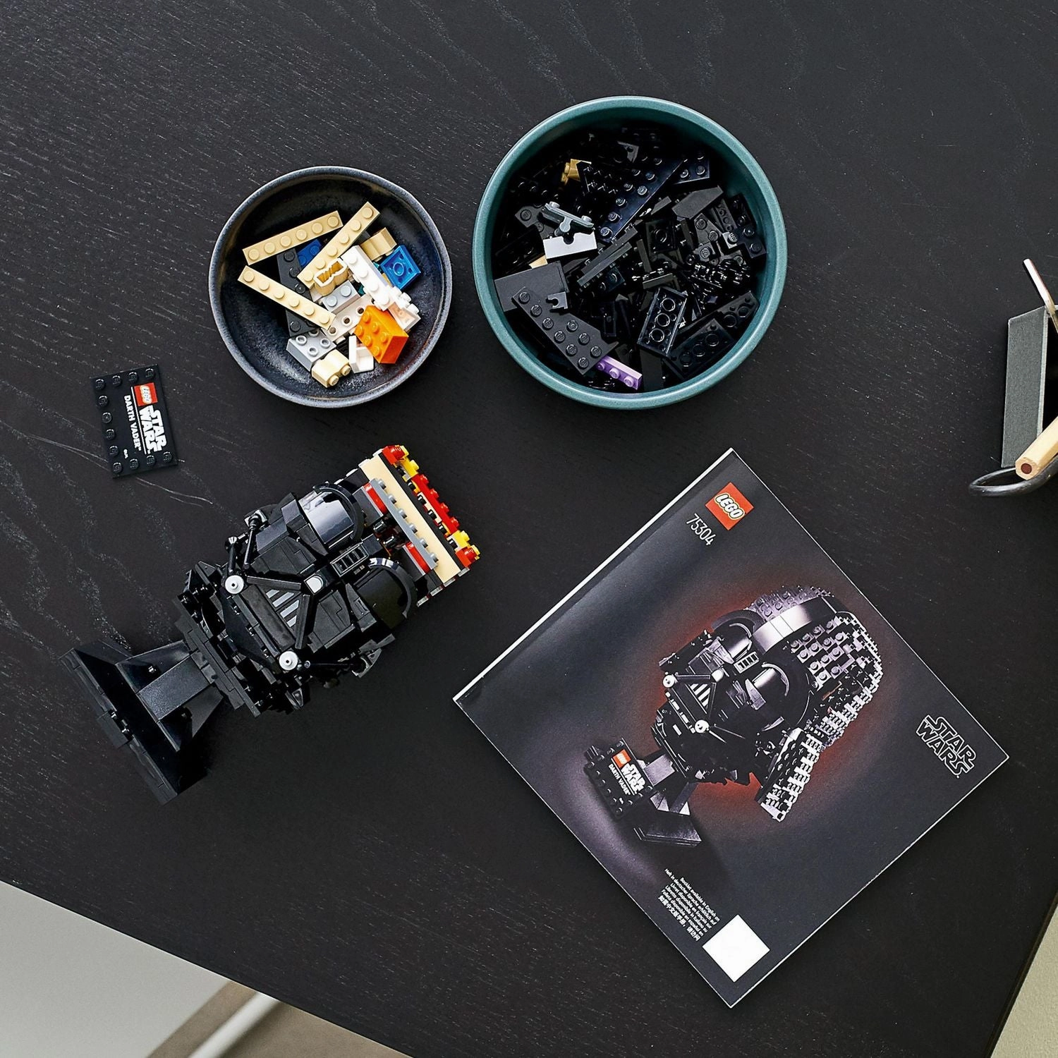 LEGO 75304 Star Wars Darth Vader Helmet Collectible Building Kit (834 Pieces)