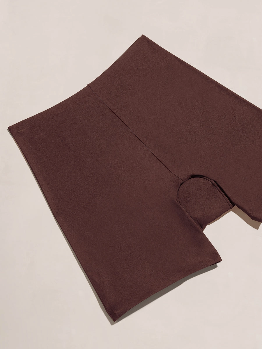 Truekind® Seamless Stretch Mid-Waist Short