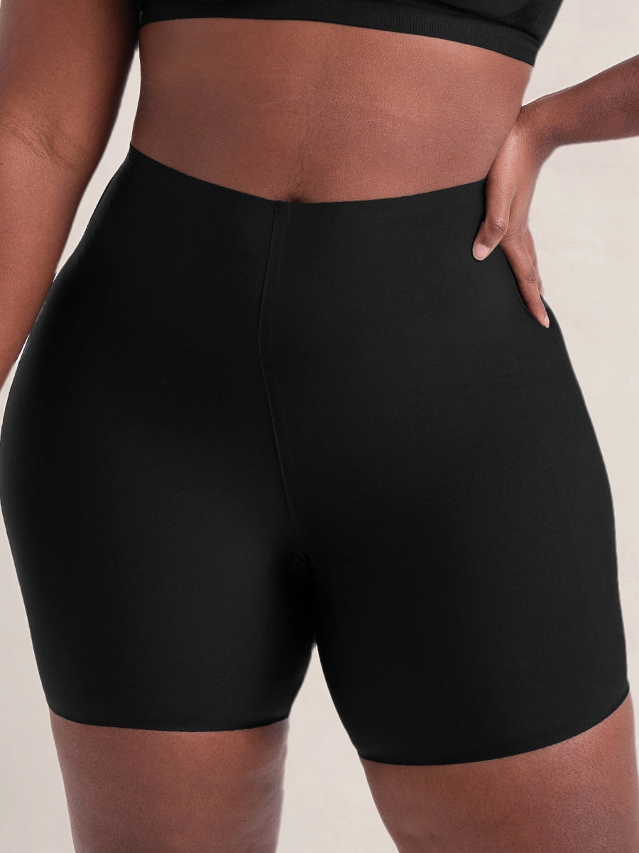 Truekind® Seamless Stretch Mid-Waist Short