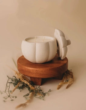 White Pumpkin Candle - Fall Bakery